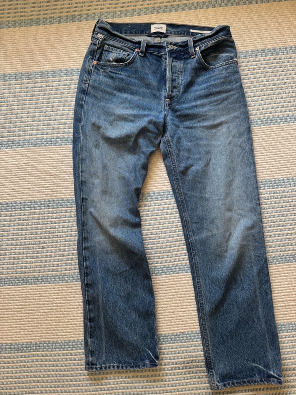 Neve Straight-Leg Jeans